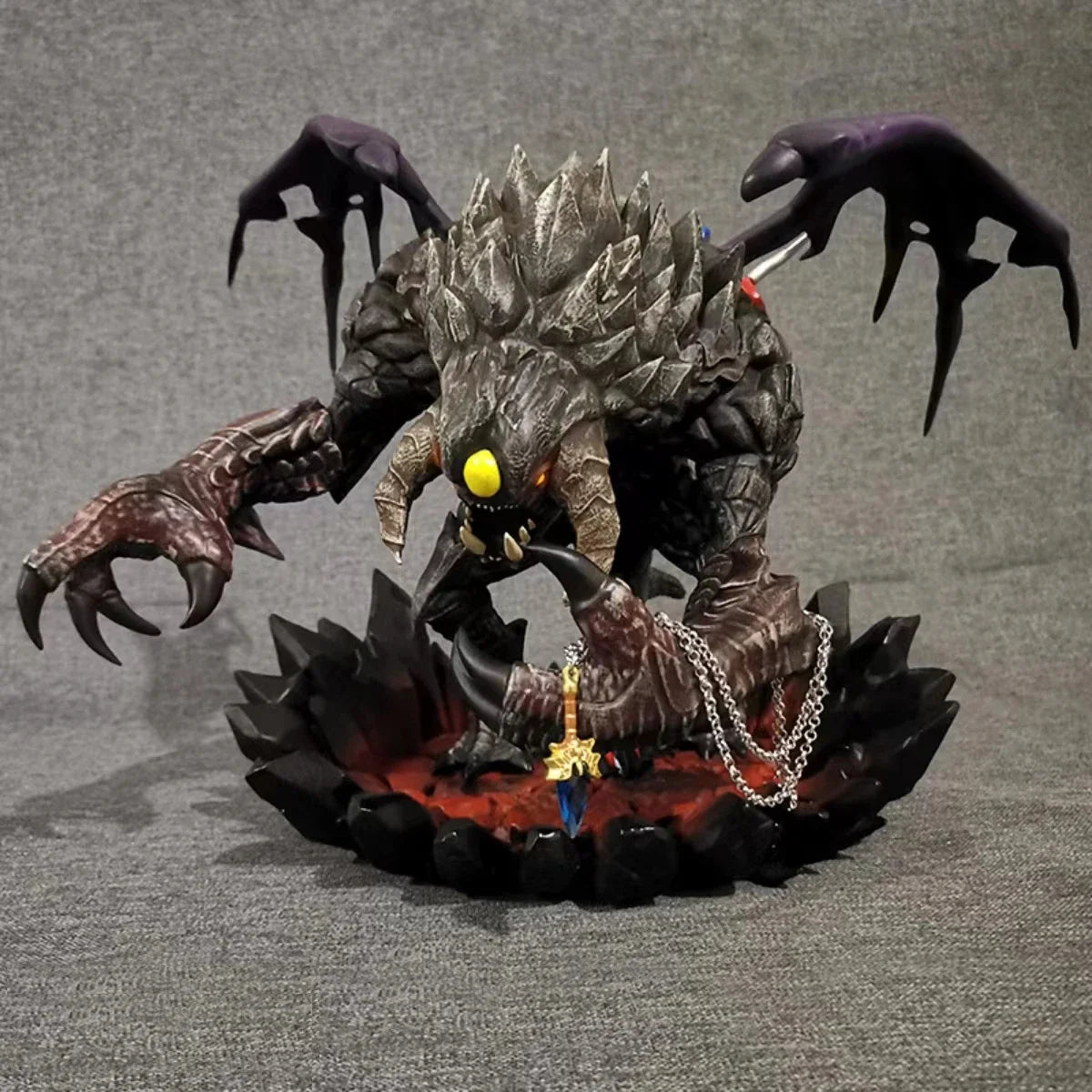 Оригинална DOTA Аниме Фигурка Рошан Статуя Фигурки Анимационна Играчка Колекционерски Модел Играчка Хубав Подарък