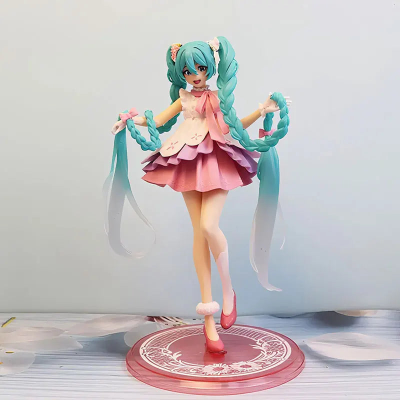 Anime Figurine Hatsune Miku PVC Model Doll Ornament Cute Desktop Display Decoration Anime Character Peripheral Gift Toy Figurine