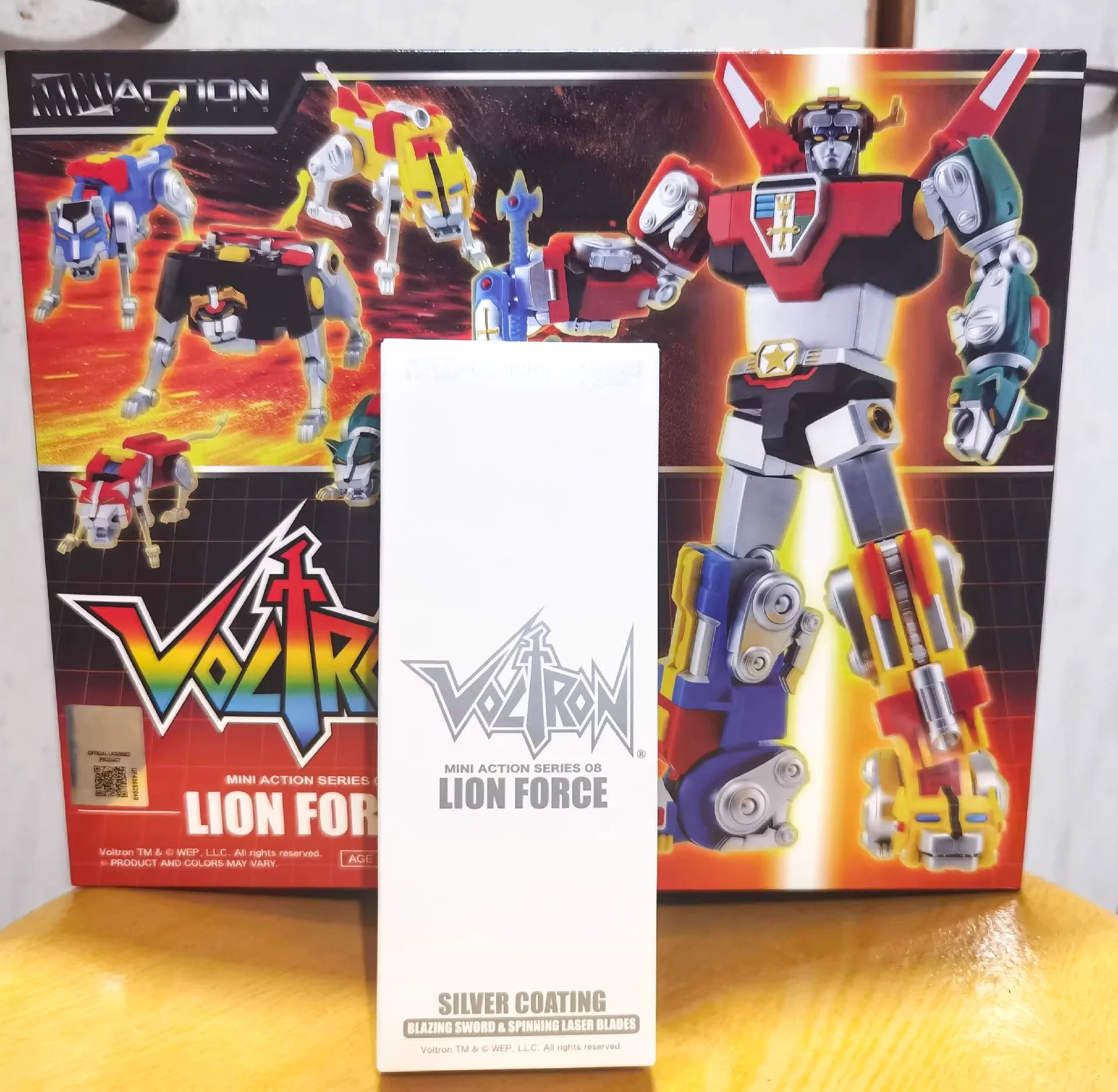 In Stock Action Toys Voltron GoLion LION FORCE Mini Action Movable Model Toys Collection 5 in 1 Combination