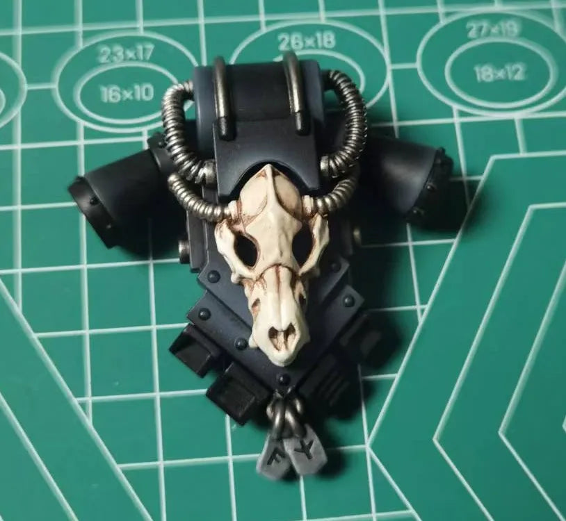 Joytoy Warhammer 1/18 Action Figures Space Wolves Deathsworn Pack Deathsworn 1 Model Toy Boy Gifts 3.75inch