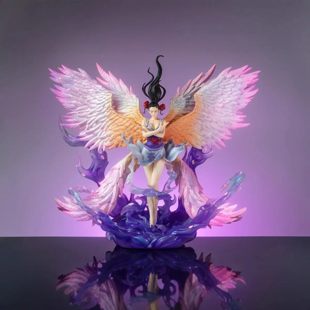 Exquisites One Piece-Modell mit sechs Flügeln von Nico Robin. Hochwertiges PVC-Material. Schreibtisch-Dekorationskollektion. Geburtstagsgeschenk-Serie