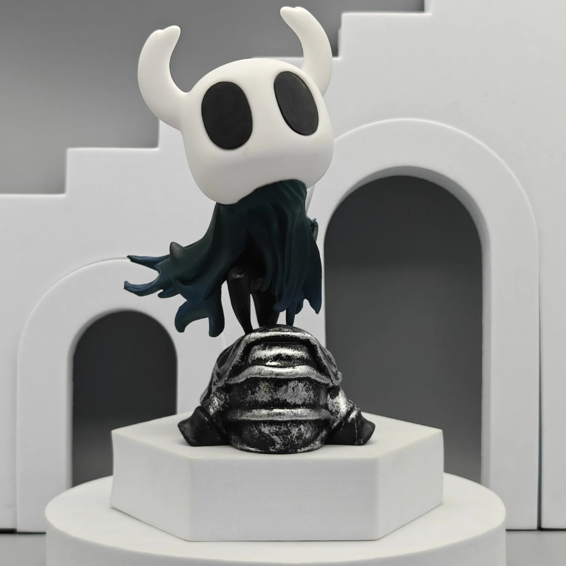 Hollow Knight Game 17cm Character Figurine Set Hornet Desktop Collectible Souvenir Handheld Toy Figure For Gift Series Ornaments