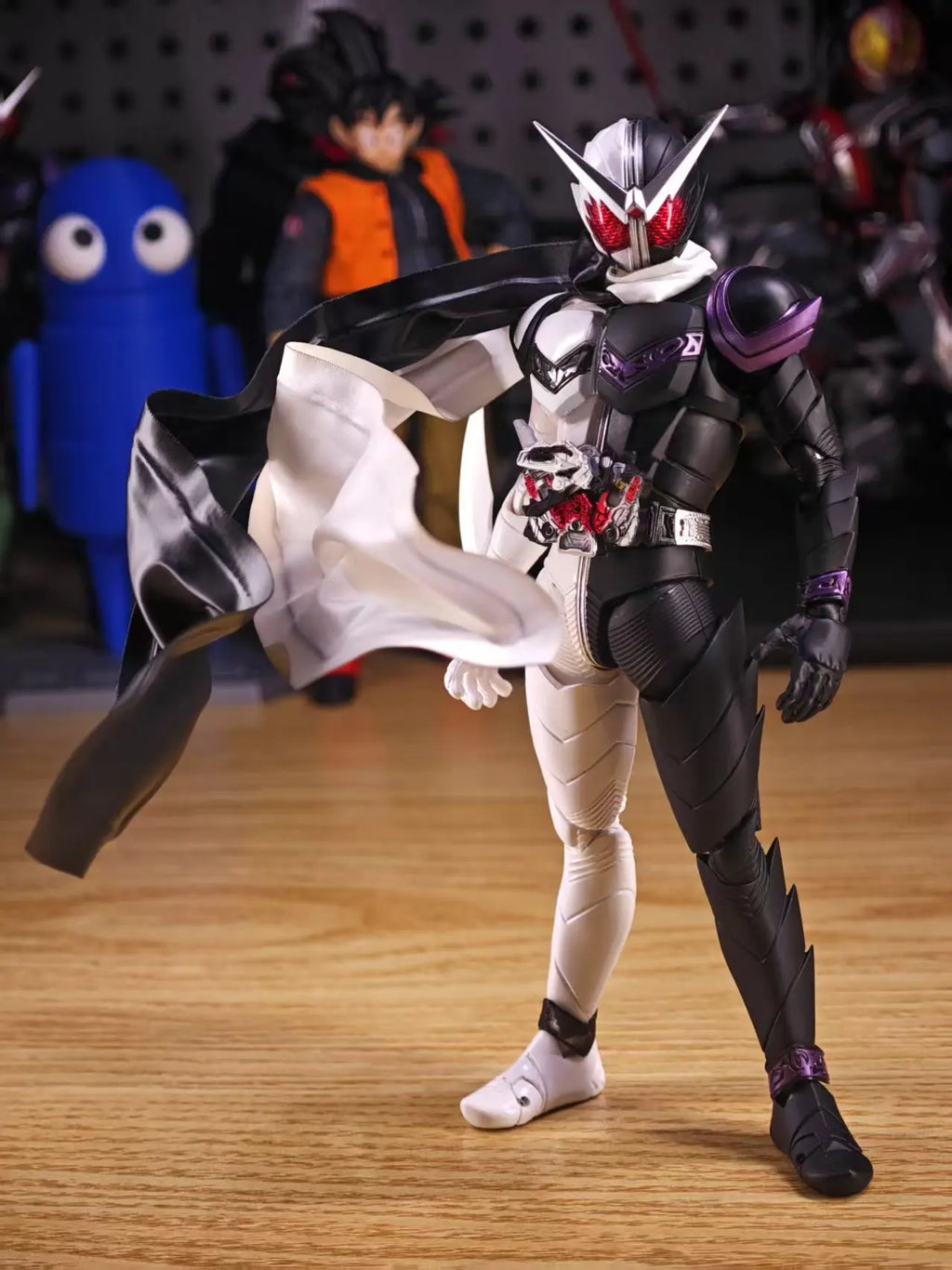 SHF 1/12 Kamen Rider W Fang Joker Fang Fang Ace Fang Umhang Schal Zubehör Modell für 15 cm Actionfiguren Körper Spielzeug DIY