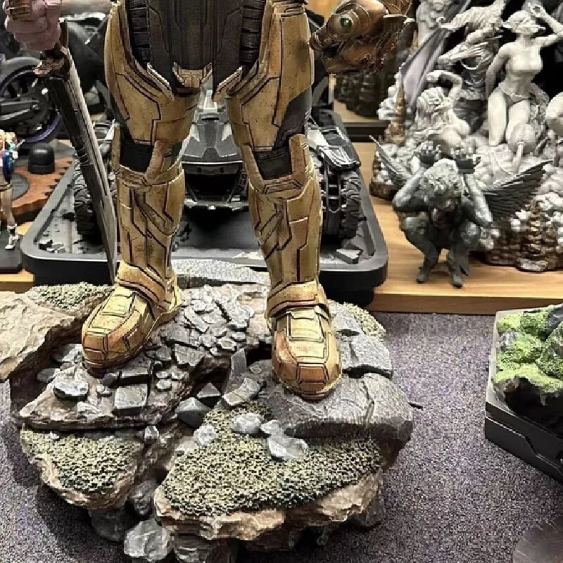 Avengers Gk Standing Thanos Resin Statue Figure Desktop Ornament Art Collectible