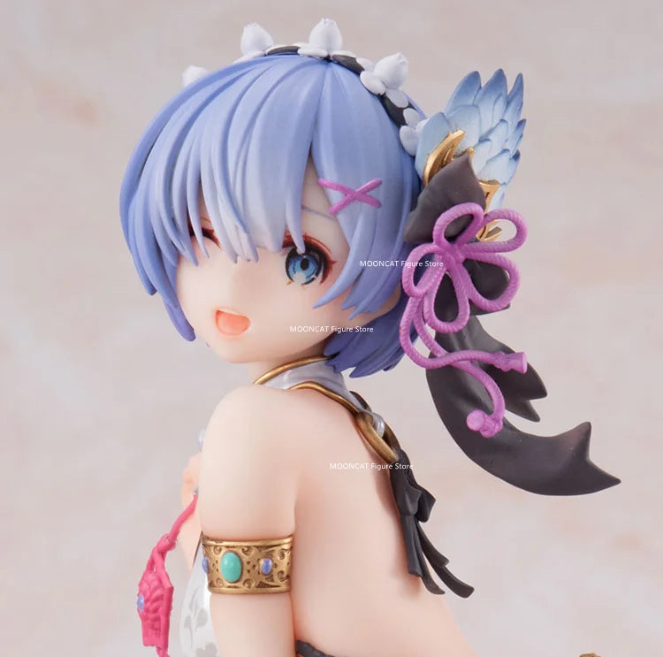 Re Life A Different World From Zero Anime Figur Emilia Rem Kawaii Süße Lolita Figur PVC Sammlung Statue Modell Decora Geschenk
