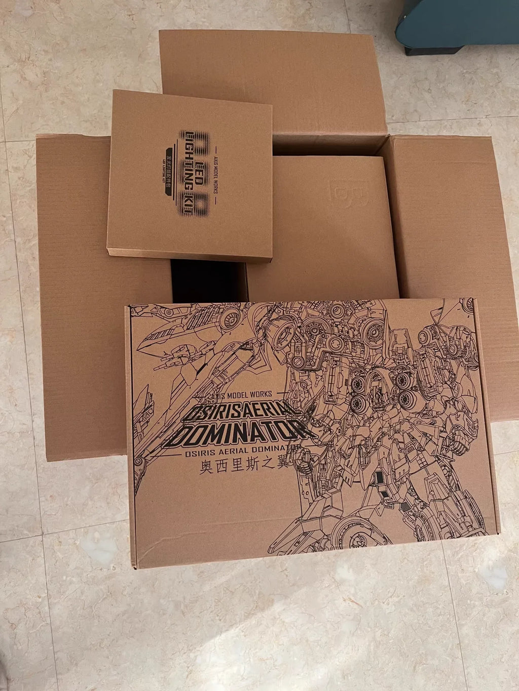 NEW 1/100 AXIS MODEL WORKS Kshatriya Osirisaerial Dominator Action Figure Luminous Lamp Assembly Gk Figure Collectible Model