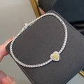 Shelly Echt 18 Karat Weißgold Au750 Schmuck Liebesherz-Design Natürliche gelbe Diamanten Tennis-Charm-Armbänder für Frauen Geschenk