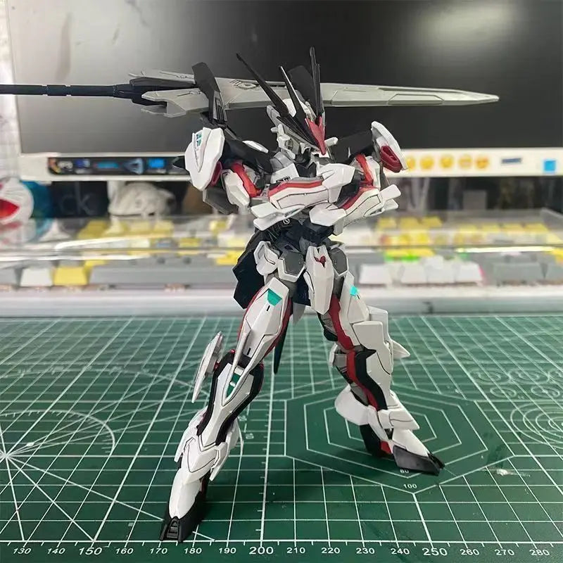 King Astray MHF-01 HG 1/144 PB Limit Zusammenbauen der Modell-Actionfiguren Mecha-Spielzeug für Kinder Desktop-Dekoration Geschenk Sammlerstück