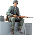 1/16 WWII Infantry, Standing posture, Resin Model figure soldier, WW2 Military themes, Unassembled and unpainted kit