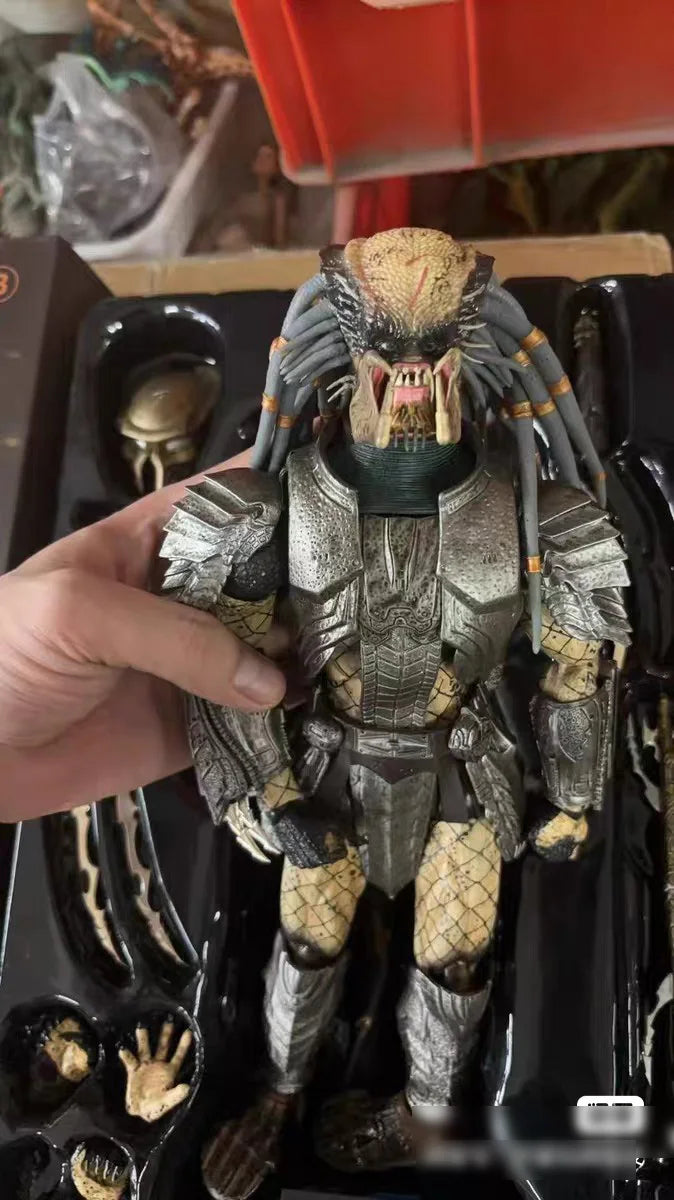 New 1/6 Scale The Predator Action Figure Scar Predator MMS190 PVC Hot Toys For Man Gift For Birthday Doll Anime Figure Model
