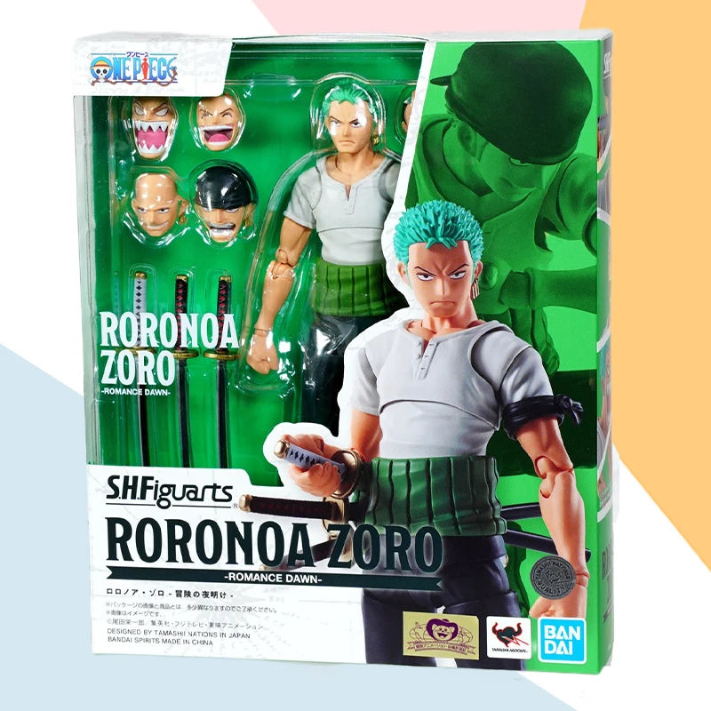 В наличност Bandai Оригинална кутия SHF One Piece Roronoa Zoro Romance Dawn Аниме екшън фигурка Завършен модел Комплект играчка Подарък