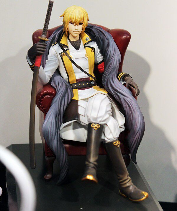 Kotobukiya Movic Hakuouki Kazama Chikage Dress Sofa Battle VER Japanese Version Figure