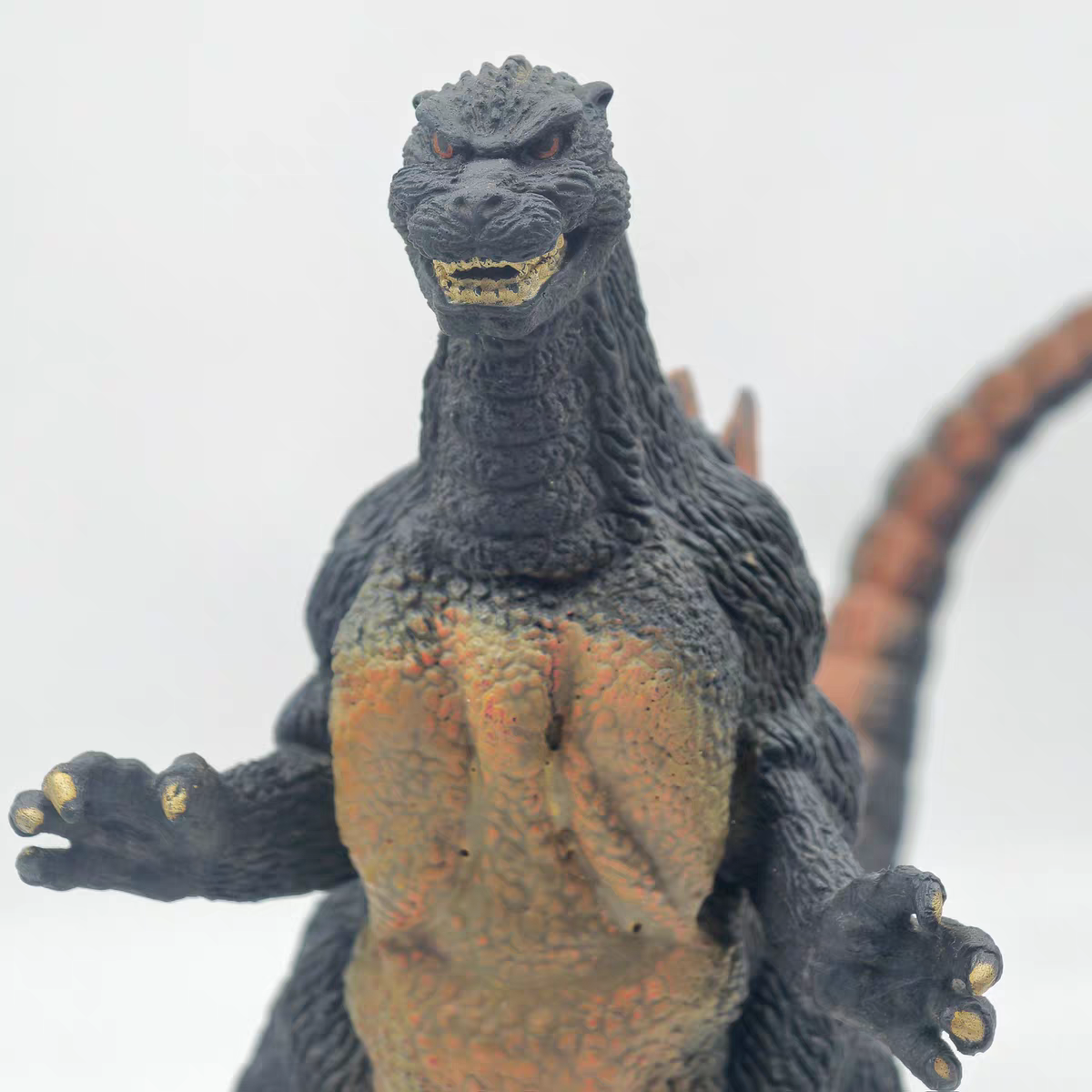 Burning Godzilla (Movie Version) Suit-Style Figure