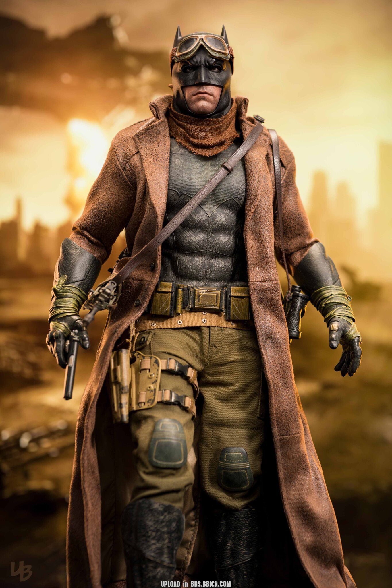 HotToys 1/6 TMS038 Justice League Black Superman 4.0 Desert Nightmare Batman Suit Action Figure